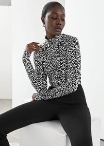 Monochrome turtleneck top
