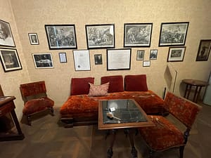 Freud's waiting room